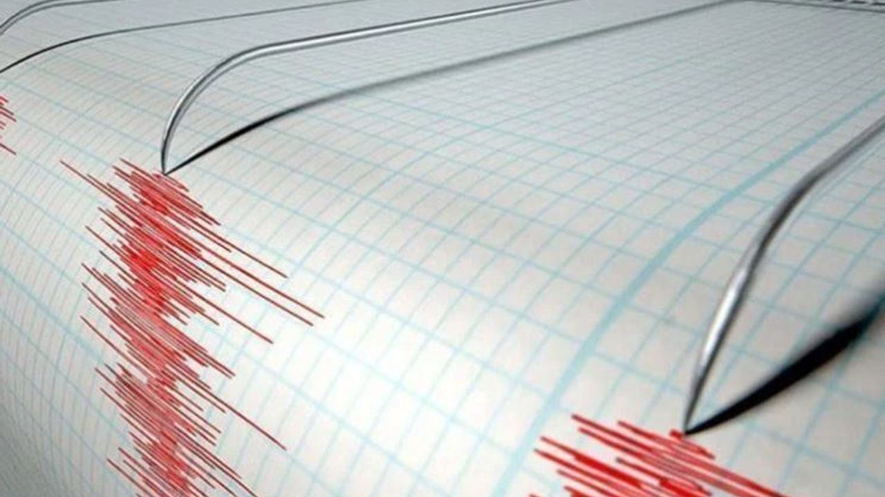 İzmir'de çok şiddetli deprem!
