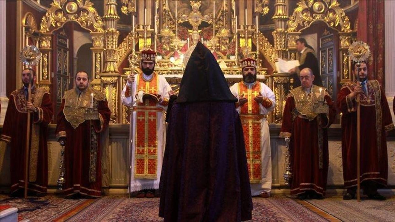 Ermeni Cemaati'nde kriz: Maşalyan'a sert tepkiler