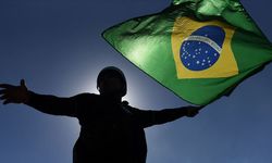 Brezilya'da Bolsonaro'nun sessizliği korkutuyor: Lula kazandı ama...