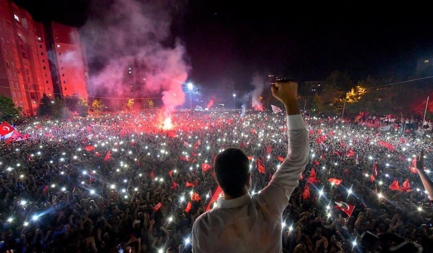 İmamoğlu 'değişim' manifestosunu duyurdu! Site yayına girdi